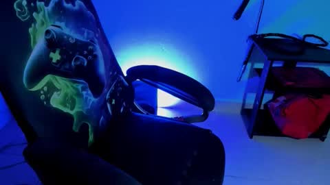 Damian torner online show from November 4, 10:47 am