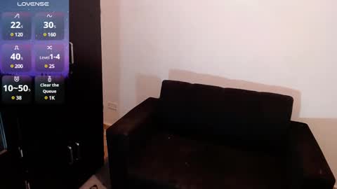 ---Taylor--- online show from February 25, 5:30 am