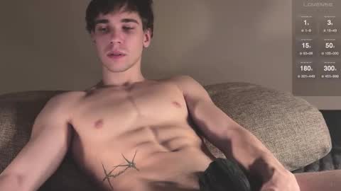 Snapshot of damondurden chatting on November 9, 5:17 am jim online show from November 9, 5:17 am