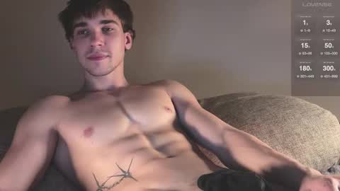 Snapshot of damondurden chatting on November 10, 4:28 pm jim online show from November 10, 4:28 pm