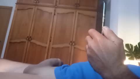 Snapshot of dan722750 chatting on October 20, 4:51 pm dan722750 online show from October 20, 4:51 pm