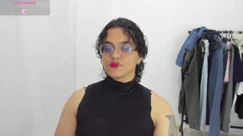 Diane Blosson online show from March 9, 12:03 am