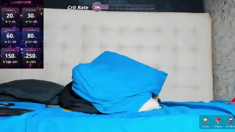 Snapshot of dan_darek chatting on October 31, 10:33 pm DAN online show from October 31, 10:33 pm