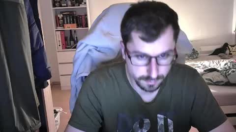 King Dan online show from December 20, 7:39 pm