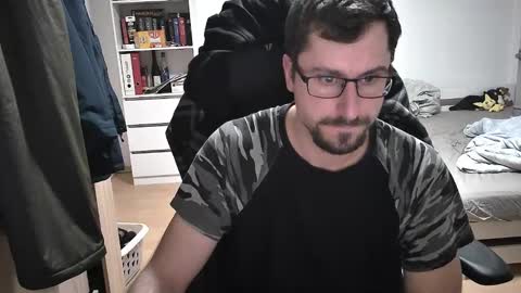 King Dan online show from January 1, 7:10 pm