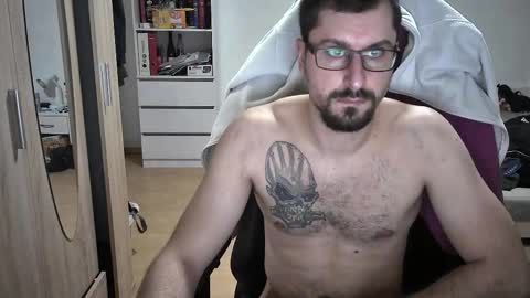 King Dan online show from March 5, 7:38 pm