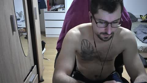 King Dan online show from March 12, 7:38 pm