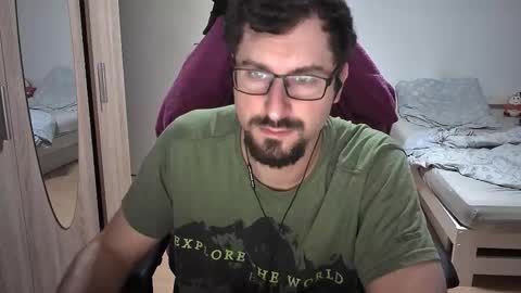 King Dan online show from September 30, 8:03 pm