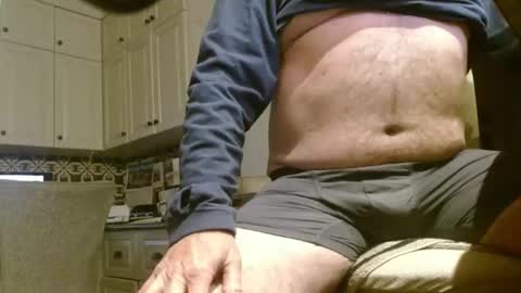 Snapshot of dan_va chatting on March 1, 12:17 am Dan online show from March 1, 12:17 am