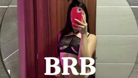 danaa_rouse online show from February 3, 10:04 pm