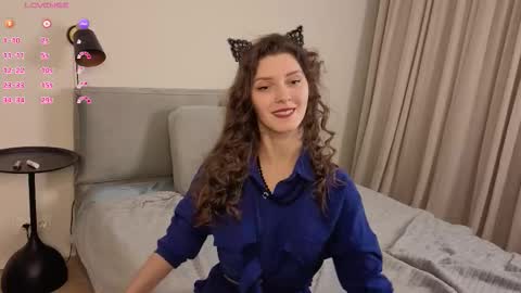 danaaddams online show from November 26, 8:21 pm