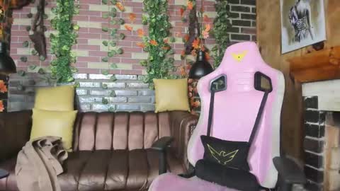    online show from February 28, 4:21 am