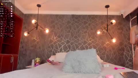    online show from September 9, 8:19 pm