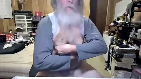 Snapshot of danagm chatting on December 29, 2:31 pm Dana online show from December 29, 2:31 pm