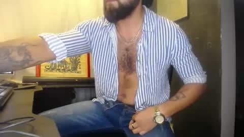 Snapshot of danbury44 chatting on September 8, 11:37 pm danbury online show from September 8, 11:37 pm