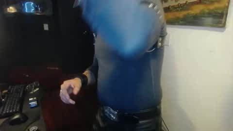 Snapshot of danbury44 chatting on November 26, 5:30 am danbury online show from November 26, 5:30 am