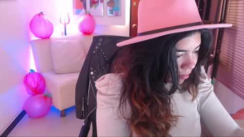 Veronica online show from October 21, 11:44 am