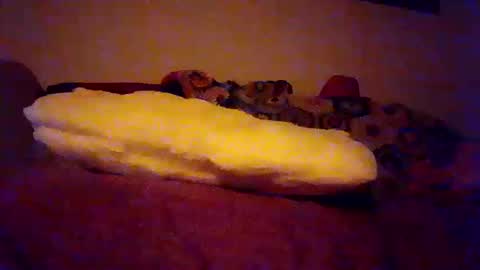 Snapshot of dani225812 chatting on September 23, 12:24 am Dani225812 online show from September 23, 12:24 am