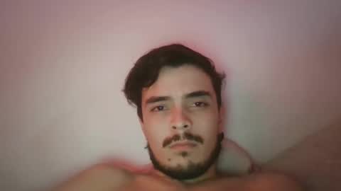 Snapshot of dani_42017 chatting on February 16, 9:05 pm dani_42017 online show from February 16, 9:05 pm