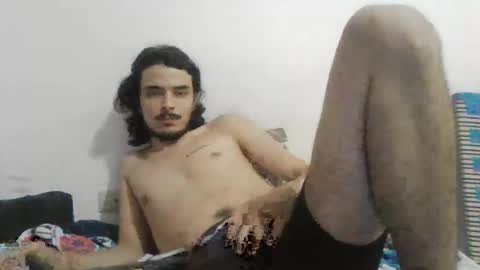 Snapshot of dani_42017 chatting on December 14, 4:51 am dani_42017 online show from December 14, 4:51 am