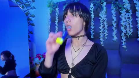 dani_dream online show from April 18, 2:32 pm