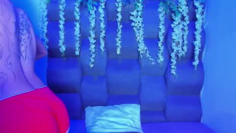 dani_dream online show from April 29, 4:00 pm