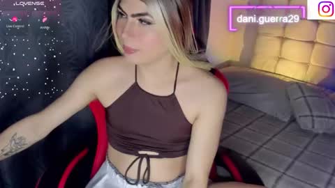 dani online show from March 28, 2:00 am