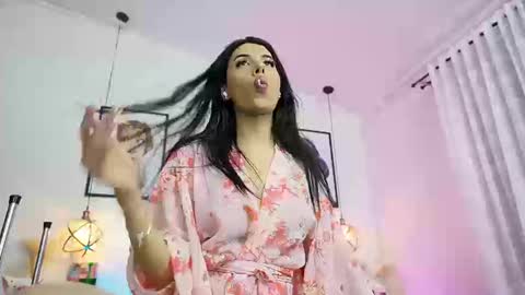   online show from September 23, 3:59 pm