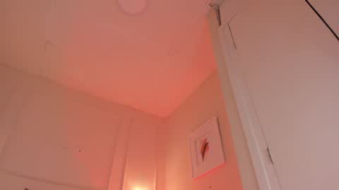 Hi I am Dani online show from December 24, 2:44 pm