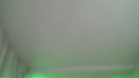 Snapshot of dania_b_ chatting on September 23, 3:20 am dania_b_ online show from September 23, 3:20 am
