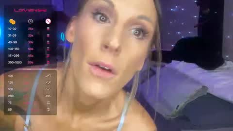 Dani Dragon online show from December 6, 9:57 pm