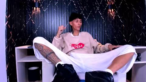 Daniel Delux  online show from October 22, 4:35 am