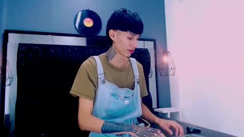 Daniel Delux  online show from November 18, 3:16 pm