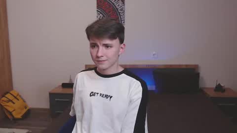 Snapshot of daniel_isaak chatting on February 20, 6:46 pm Daniel Jerry online show from February 20, 6:46 pm