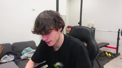 DANIEL SHAWN online show from February 18, 10:28 pm