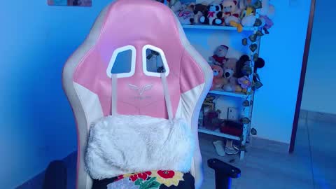 DANIELA online show from January 6, 11:25 am