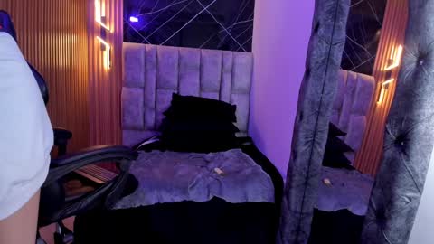 Snapshot of daniela_dl chatting on January 3, 6:03 pm Daniela online show from January 3, 6:03 pm