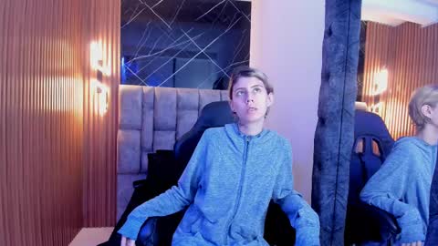 Snapshot of daniela_dl chatting on March 11, 12:06 pm Daniela online show from March 11, 12:06 pm