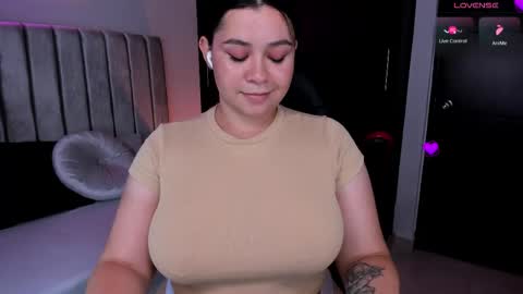 Snapshot of daniela_hornny chatting on February 20, 5:44 am dani h0rx online show from February 20, 5:44 am