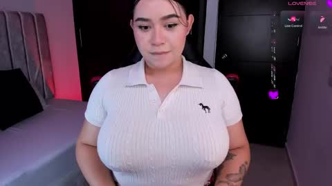 Snapshot of daniela_hornny chatting on March 7, 6:46 am dani h0rx online show from March 7, 6:46 am