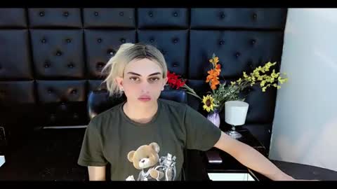 daniela_pink_ online show from February 11, 8:36 pm