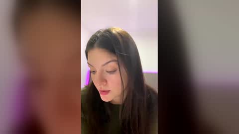 danielaeli online show from May 3, 4:07 am