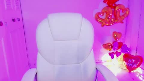 Daniela online show from February 11, 7:02 am