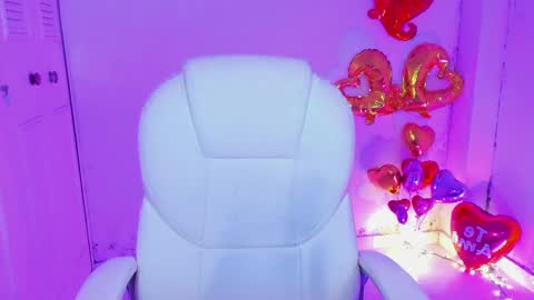 Daniela online show from February 17, 9:35 am