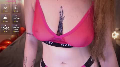 danielareign online show from March 12, 7:36 am