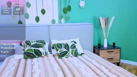 danielle_eddwards online show from February 10, 2:32 pm