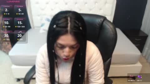 Danielle Smith online show from December 5, 10:44 am