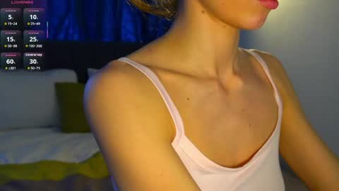 Danielle online show from April 18, 4:00 pm