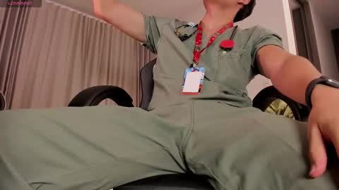 Masked online show from November 1, 4:03 am