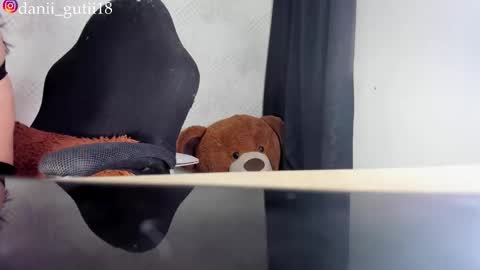 Rose online show from November 5, 7:30 am